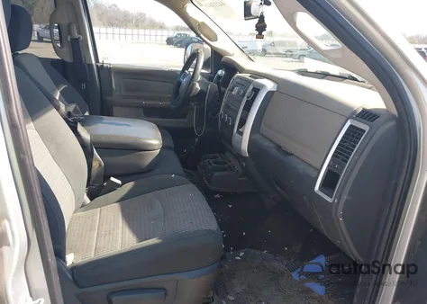 2011 Ram Ram 2500 Slt z USA, uszkodzony, nr VIN 3D7TP2CT2BG558561